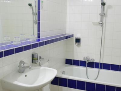 Caratart Bombolo 4* Viena