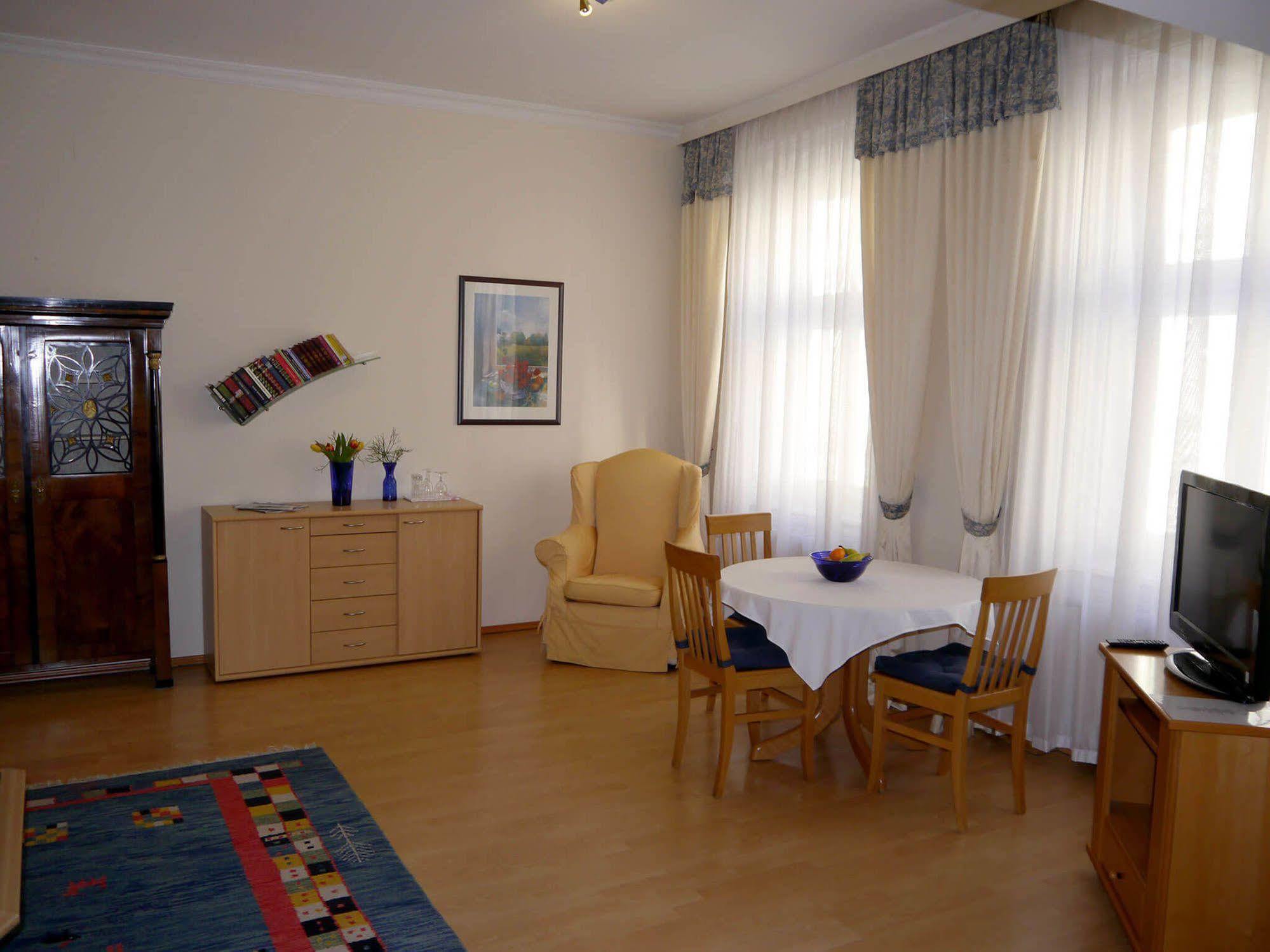 Hotel Caratart Bombolo Viena